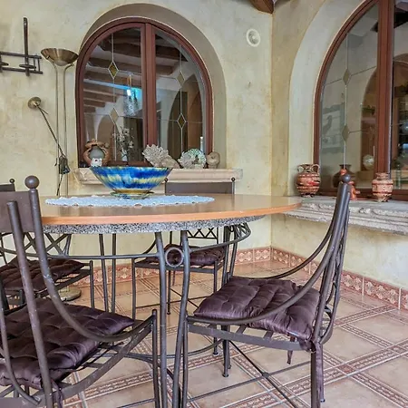Immoribon - De Lujo 10, Piscina Privada, 15 Min Playa Holiday home *